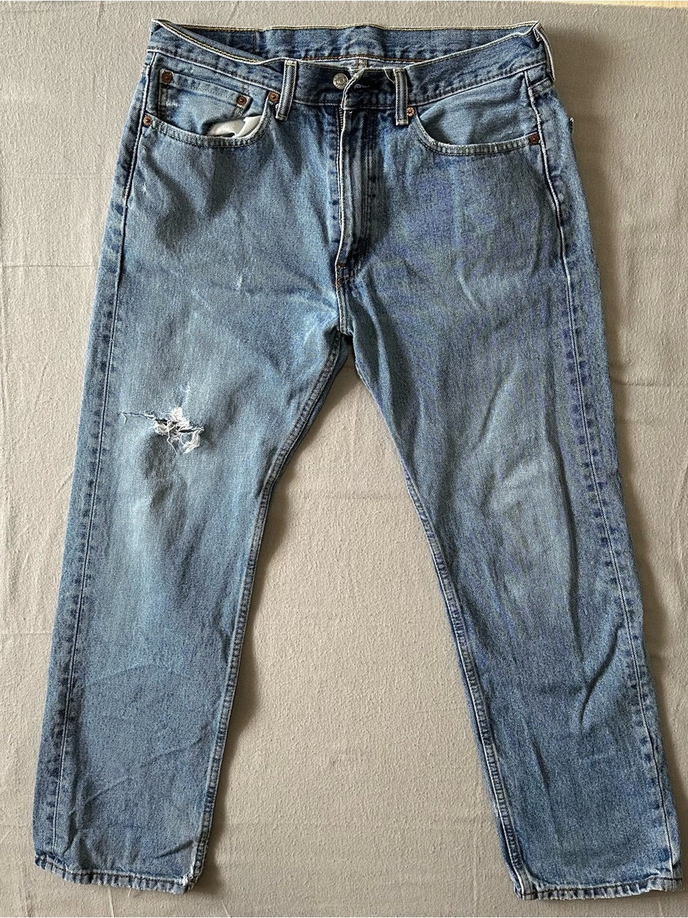 Levi’s 505 Regular Fit Distressed Light Wash Jeans 34x32 Vintage Style